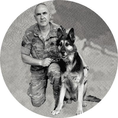 Foto de Instructor de perros de búsqueda y detección de sustancias olorosas con perros de KOIRA Jose Antonio de la Varga